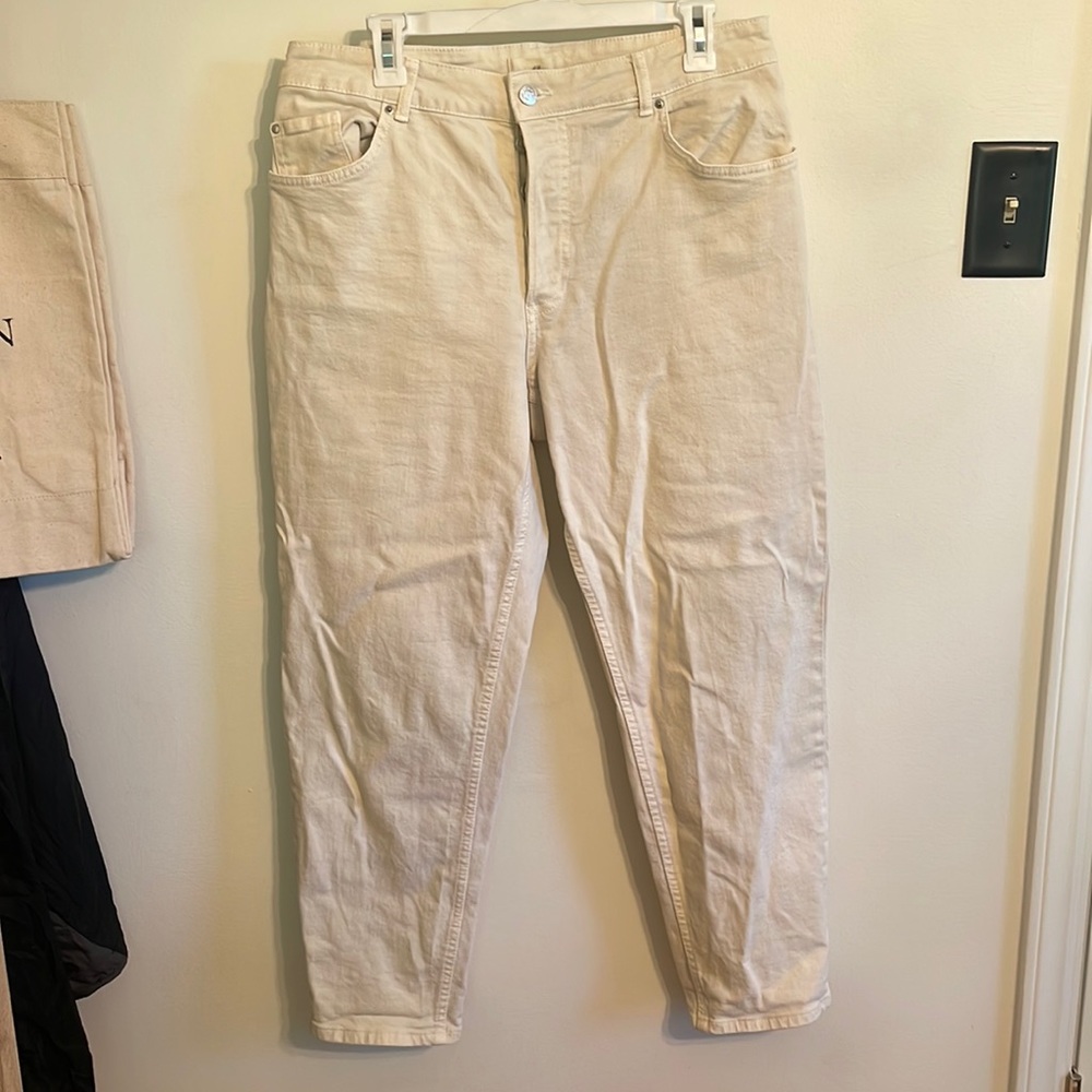 High Waisted Straight Leg Cream H&M Mom Jean